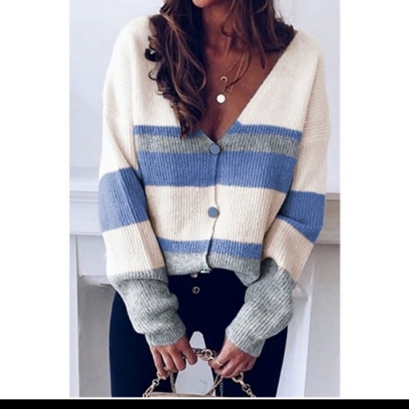 Sweaters - Color Block Knit Top